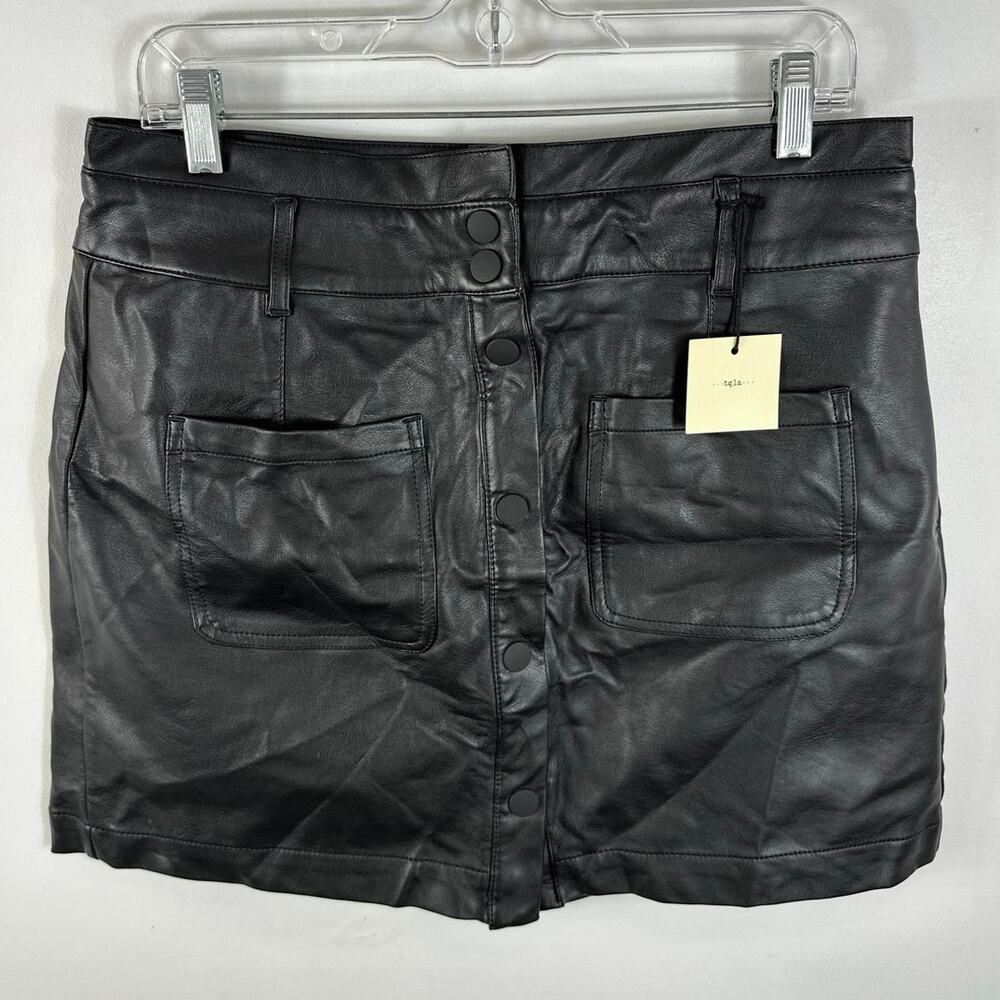 NEW Faux Leather Button Front Mini Skirt Black Size Large tgla Tag Francescas